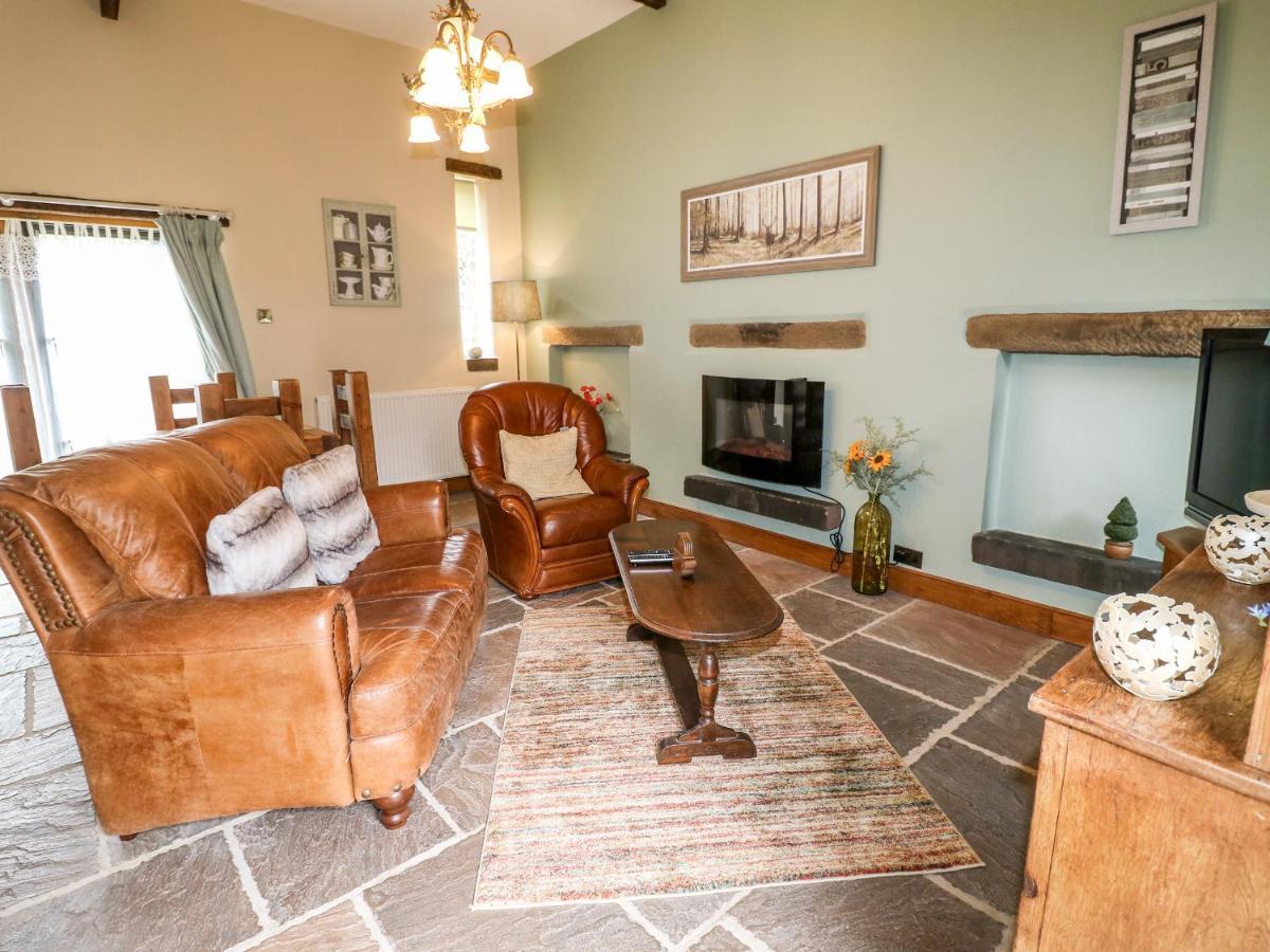 Bluebell Cottage อัลเฟรตัน ภายนอก รูปภาพ